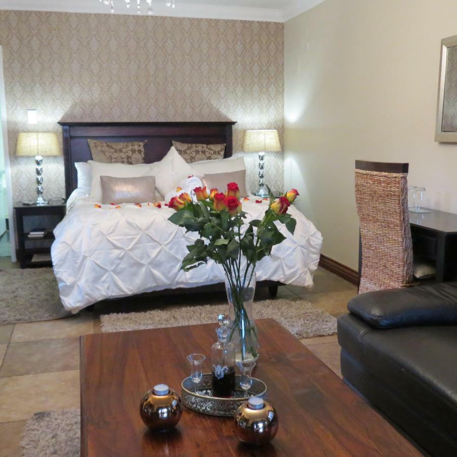 Galagos Lodge Hartbeespoort Exterior foto
